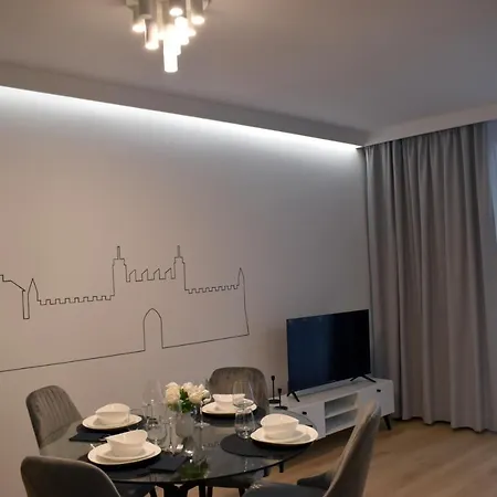 Klimatyczny Apartament Z Pieknym Tarasem